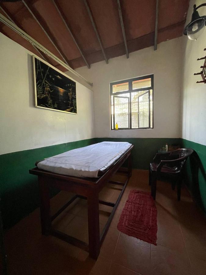 Lavila Beach Cottage Wadduwa Bagian luar foto
