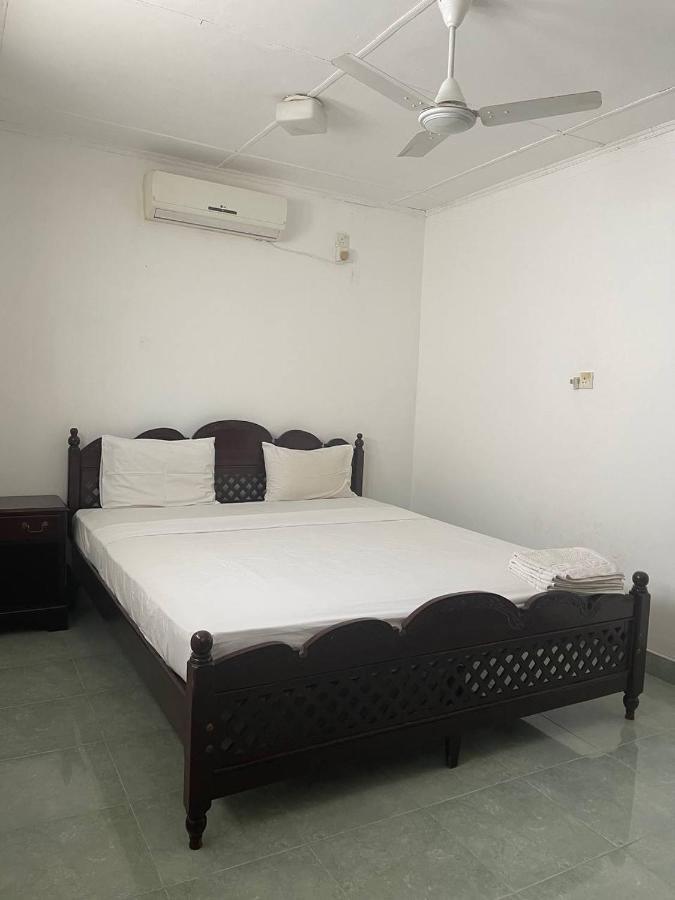 Lavila Beach Cottage Wadduwa Bagian luar foto